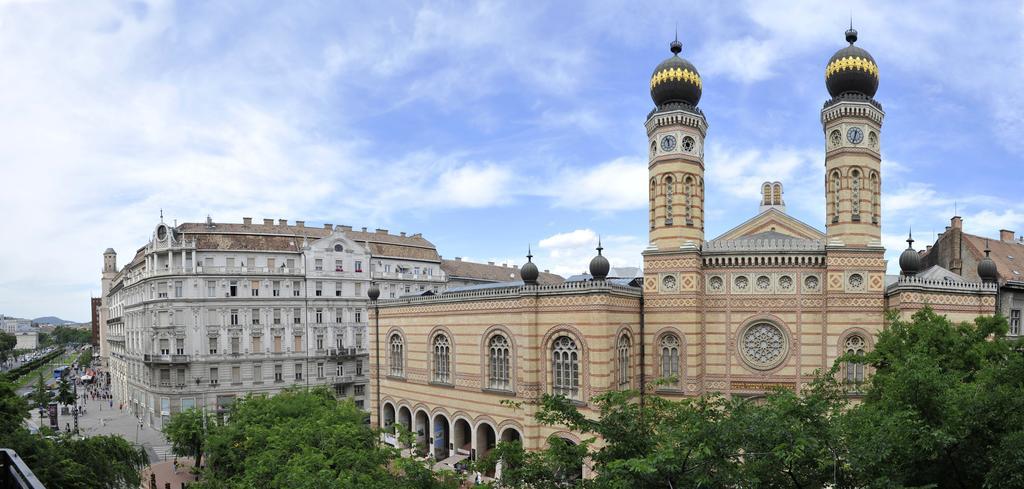 Synagogue Dream Home In The Center Budapest Exteriör bild